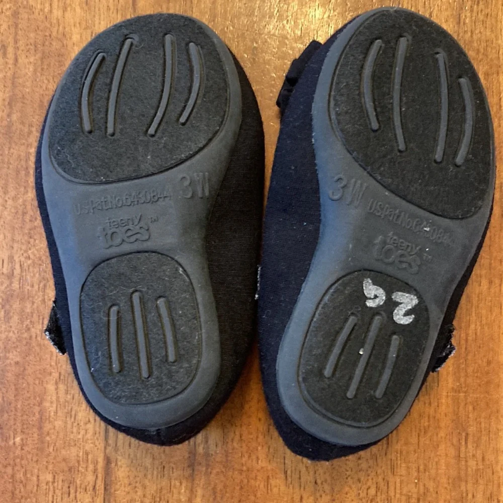 Teeny Toes Black Mary Janes with Bows Baby 3